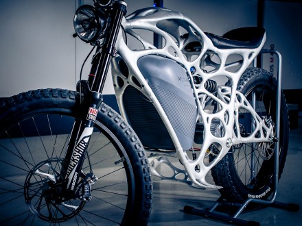 Airbus unveils 3D-printed motorcycle with bionic design