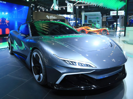 Apollo presents Project EVO and EVision S concept car